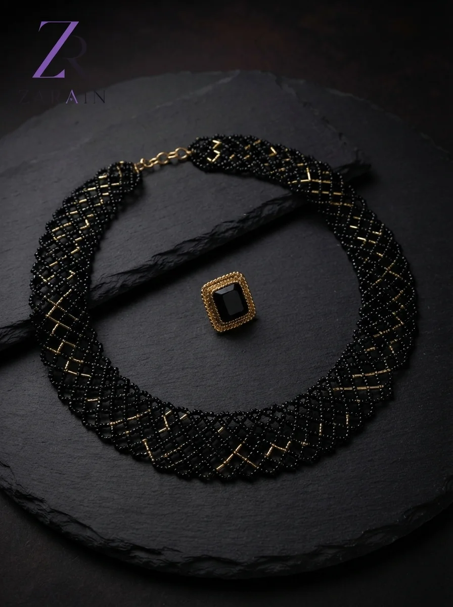 Noor-e-Shab Black & Gold Necklace